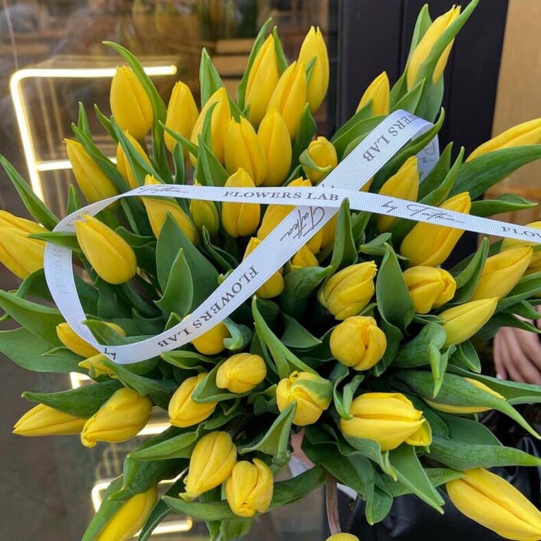 Цветы "Желтые тюльпаны"